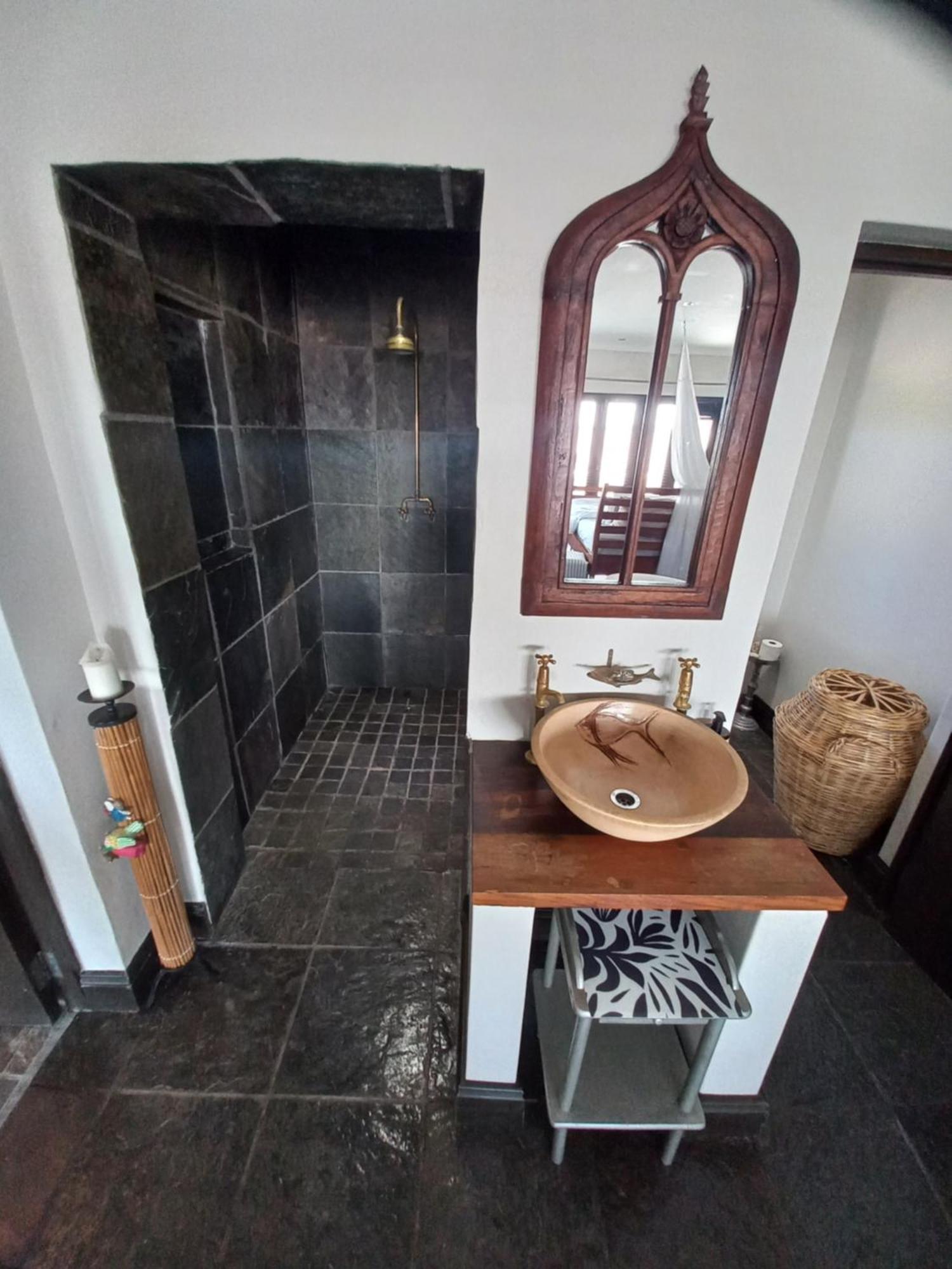 Whale Rock Guest House Plettenberg Bay Εξωτερικό φωτογραφία